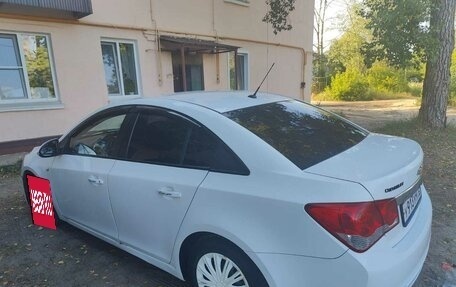 Chevrolet Cruze II, 2014 год, 990 000 рублей, 3 фотография