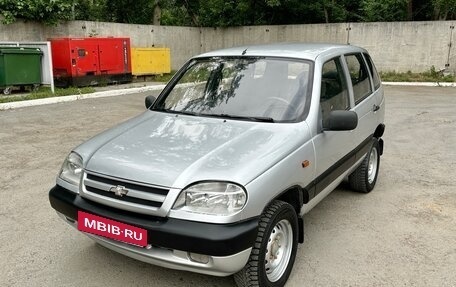 Chevrolet Niva I рестайлинг, 2005 год, 367 000 рублей, 2 фотография