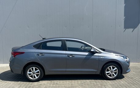 Hyundai Solaris II рестайлинг, 2017 год, 1 350 000 рублей, 8 фотография