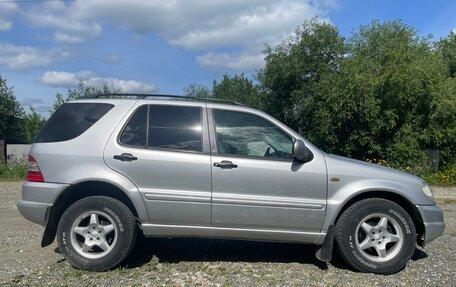 Mercedes-Benz M-Класс, 2000 год, 950 000 рублей, 3 фотография