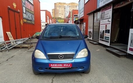 Mercedes-Benz A-Класс, 2000 год, 350 000 рублей, 2 фотография