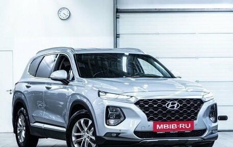 Hyundai Santa Fe IV, 2018 год, 2 689 000 рублей, 2 фотография