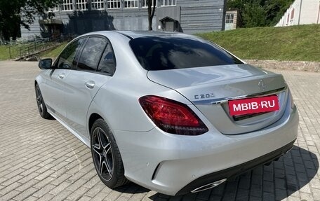 Mercedes-Benz C-Класс, 2019 год, 4 100 000 рублей, 4 фотография