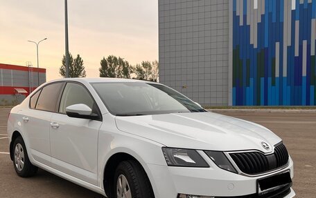 Skoda Octavia, 2020 год, 2 200 000 рублей, 3 фотография