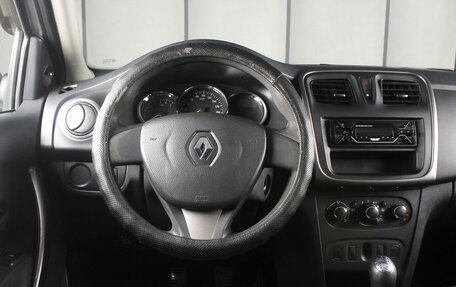 Renault Logan II, 2016 год, 659 995 рублей, 6 фотография