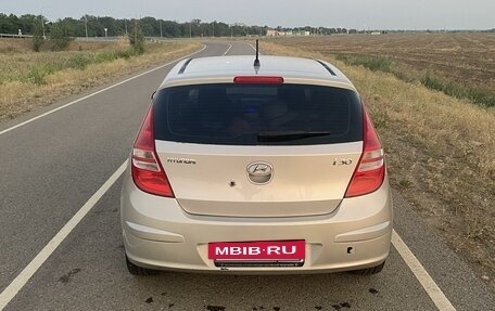 Hyundai i30 I, 2010 год, 850 000 рублей, 3 фотография