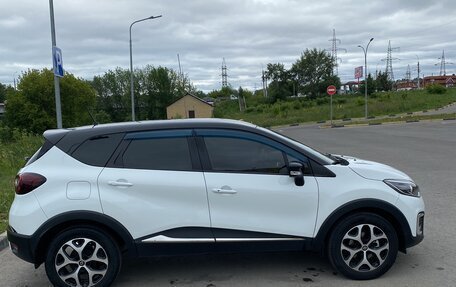 Renault Kaptur I рестайлинг, 2016 год, 1 590 000 рублей, 3 фотография