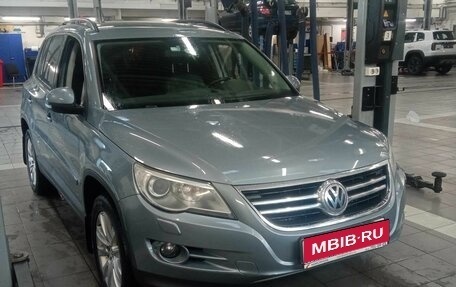 Volkswagen Tiguan I, 2009 год, 998 000 рублей, 1 фотография