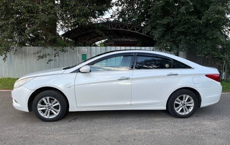 Hyundai Sonata VI, 2010 год, 905 000 рублей, 2 фотография