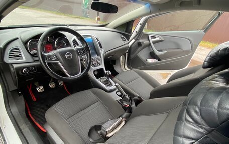 Opel Astra J, 2013 год, 1 399 000 рублей, 10 фотография