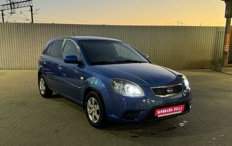 KIA Rio II, 2009 год, 650 000 рублей, 2 фотография