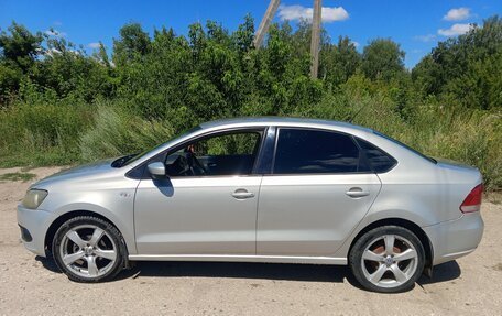 Volkswagen Polo VI (EU Market), 2011 год, 600 000 рублей, 3 фотография