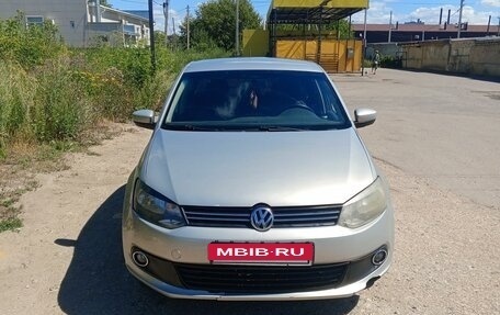 Volkswagen Polo VI (EU Market), 2011 год, 600 000 рублей, 2 фотография