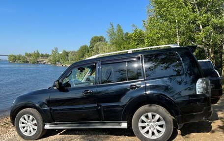 Mitsubishi Pajero IV, 2010 год, 2 450 000 рублей, 3 фотография