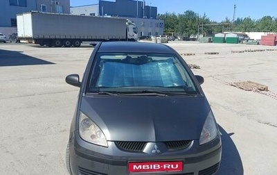 Mitsubishi Colt VI рестайлинг, 2006 год, 560 000 рублей, 1 фотография