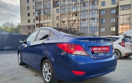 Hyundai Solaris II рестайлинг, 2011 год, 640 000 рублей, 5 фотография