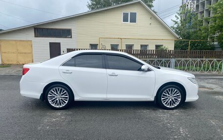 Toyota Camry, 2012 год, 2 070 000 рублей, 7 фотография