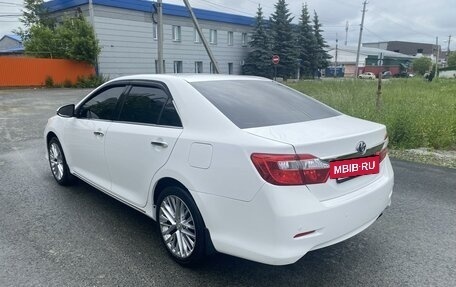 Toyota Camry, 2012 год, 2 070 000 рублей, 6 фотография