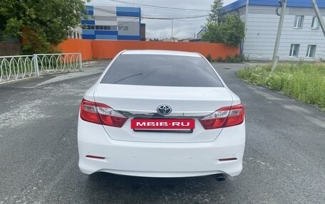 Toyota Camry, 2012 год, 2 070 000 рублей, 5 фотография