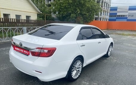 Toyota Camry, 2012 год, 2 070 000 рублей, 4 фотография