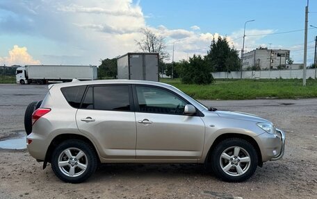 Toyota RAV4, 2007 год, 1 500 000 рублей, 2 фотография