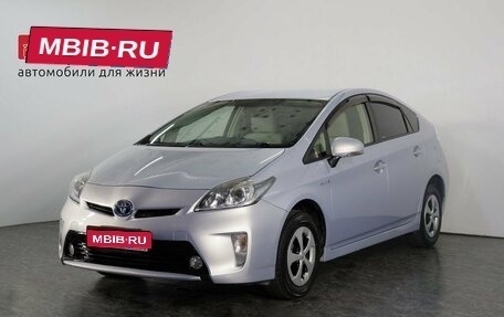 Toyota Prius, 2015 год, 1 478 000 рублей, 1 фотография