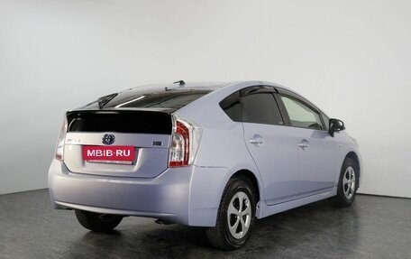 Toyota Prius, 2015 год, 1 478 000 рублей, 3 фотография