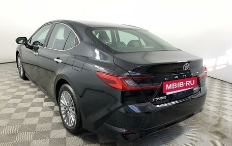 Toyota Camry, 2024 год, 5 690 000 рублей, 7 фотография