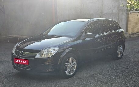 Opel Astra H, 2008 год, 530 000 рублей, 1 фотография