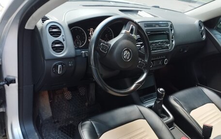 Volkswagen Tiguan I, 2012 год, 830 000 рублей, 5 фотография