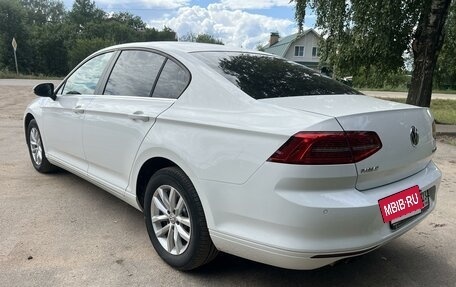 Volkswagen Passat B8 рестайлинг, 2015 год, 1 550 000 рублей, 4 фотография