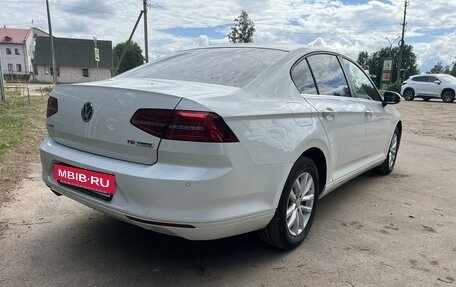 Volkswagen Passat B8 рестайлинг, 2015 год, 1 550 000 рублей, 3 фотография