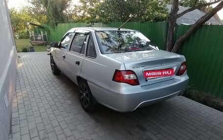 Daewoo Nexia I рестайлинг, 2010 год, 225 000 рублей, 4 фотография