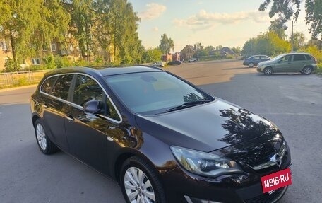 Opel Astra J, 2012 год, 1 150 000 рублей, 3 фотография