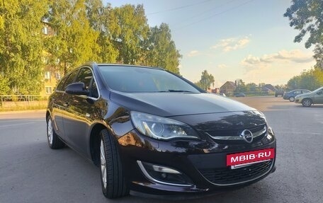 Opel Astra J, 2012 год, 1 150 000 рублей, 8 фотография