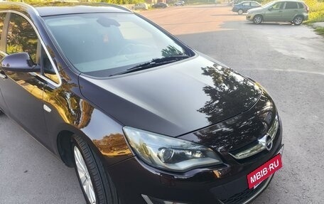 Opel Astra J, 2012 год, 1 150 000 рублей, 17 фотография