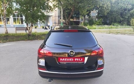 Opel Astra J, 2012 год, 1 150 000 рублей, 11 фотография