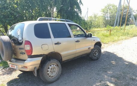 Chevrolet Niva I рестайлинг, 2004 год, 320 000 рублей, 4 фотография