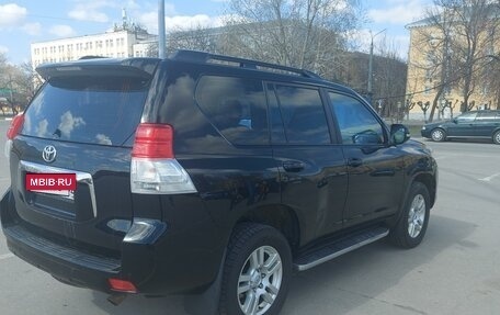 Toyota Land Cruiser Prado 150 рестайлинг 2, 2012 год, 3 350 000 рублей, 5 фотография