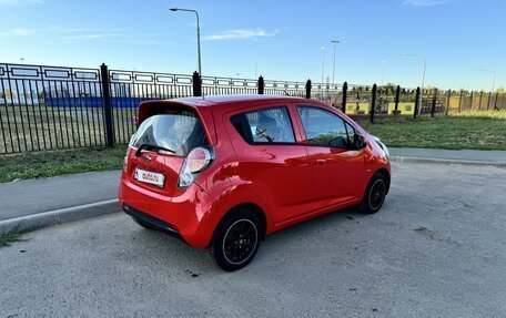 Chevrolet Spark III, 2011 год, 650 000 рублей, 6 фотография