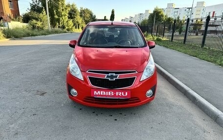 Chevrolet Spark III, 2011 год, 650 000 рублей, 2 фотография