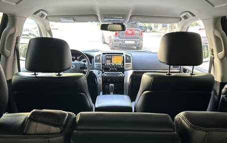 Toyota Land Cruiser 200, 2014 год, 4 150 000 рублей, 19 фотография