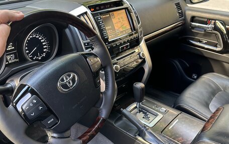 Toyota Land Cruiser 200, 2014 год, 4 150 000 рублей, 33 фотография