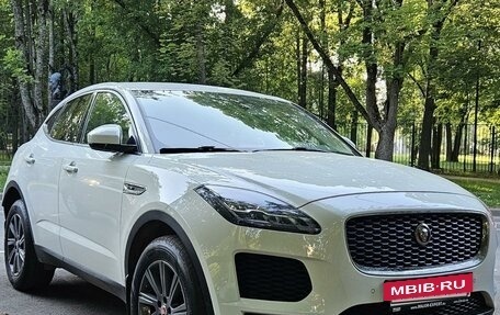 Jaguar E-Pace, 2018 год, 3 500 000 рублей, 2 фотография