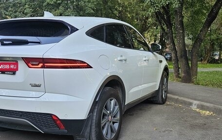 Jaguar E-Pace, 2018 год, 3 500 000 рублей, 8 фотография