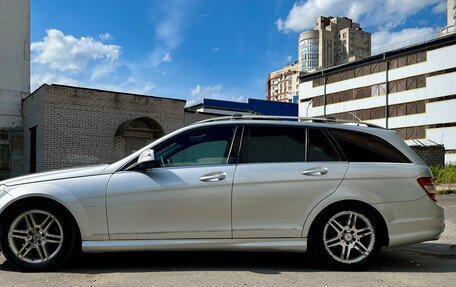 Mercedes-Benz C-Класс, 2008 год, 1 100 000 рублей, 1 фотография