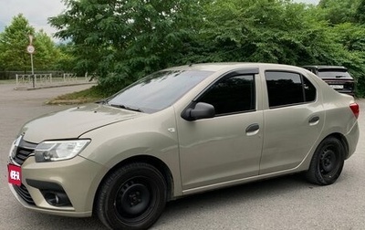 Renault Logan II, 2018 год, 590 000 рублей, 1 фотография