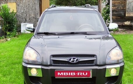 Hyundai Tucson III, 2008 год, 1 050 000 рублей, 1 фотография