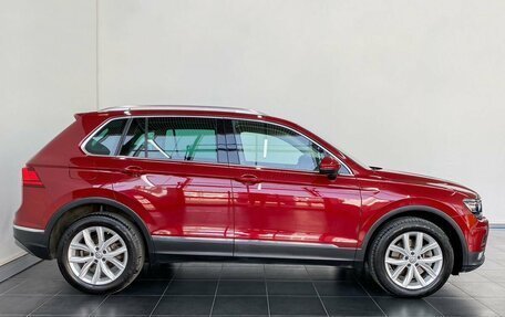 Volkswagen Tiguan II, 2017 год, 2 639 900 рублей, 9 фотография