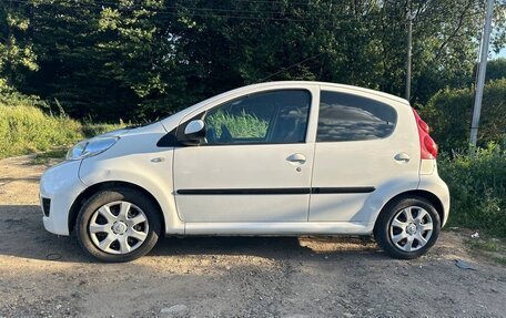 Peugeot 107 I рестайлинг, 2009 год, 520 000 рублей, 4 фотография